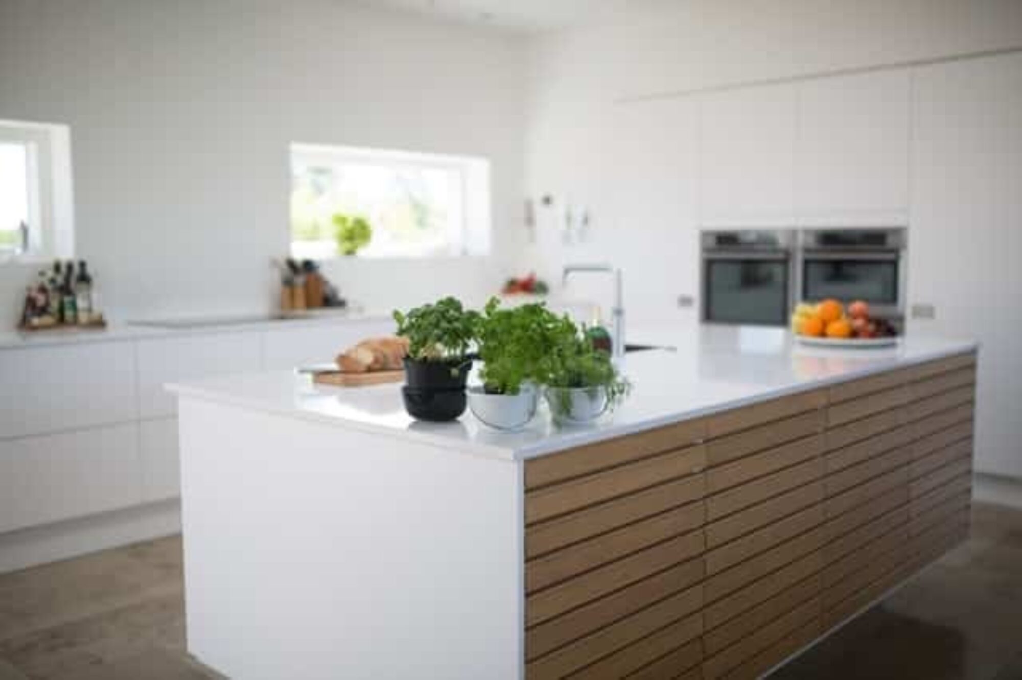 Keukenrenovatie een zo goed als nieuwe keuken zonder hakken en breken featured